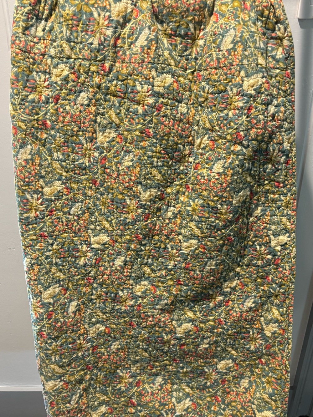 Pottery Barn Reversible Floral Throw Quilt